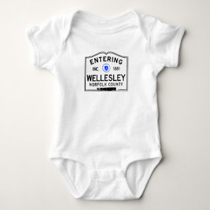 Hereinkommender Wellesley Baby Strampler