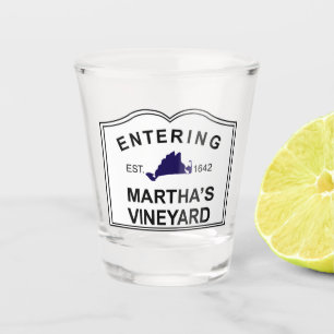 Hereinkommendes Martha's Vineyard Schnapsglas