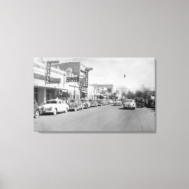 Hermiston, Oregon Main Street View Foto Leinwanddruck (Vorderseite)