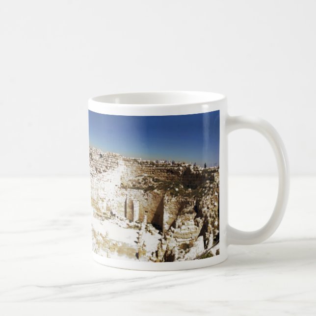 Herodion von der oben genannten Tasse (Rechts)