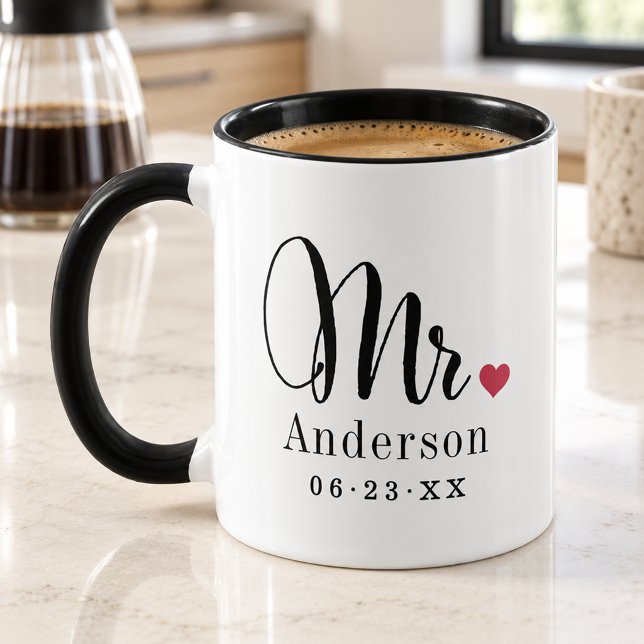 Herr Elegant Script Heart Custom Wedding Monogram Tasse (Von Creator hochgeladen)