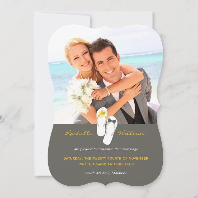 Herr & Frau Flip Flops Beach Hochzeitsankündigung Einladung (Vorderseite)