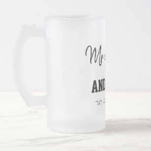 Herr & Frau fügen Familienname Datum Jahr Hochzeit Mattglas Bierglas