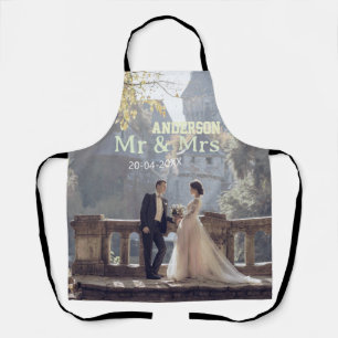 Herr & Frau fügen Familienname Foto Datum Hochzeit Schürze