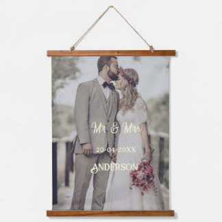 Herr & Frau fügen Familienname Foto Datum Hochzeit Wandteppich Mit Holzrahmen