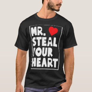 Herr Steal Your Heart For Boys Toddlers Valentine' T-Shirt