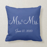 Herr und Frau Blue Nautical Wedding Pillows Kissen<br><div class="desc">Mr. und Mrs. blue nautical wedding pillows mit individualisierbarem Text</div>