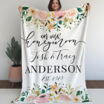 Herr und Frau Honeymoon Wedding Gift Fleecedecke<br><div class="desc">Die Wildblume Hochzeit Fleece Blanket! Diese luxuriöse und einzigartige Decke ist das perfekte Geschenk für jedes Paar. Die Hochzeitszeit ist für uns und was ist besser, um Ihren Lieben zu zeigen, wie viel Sie sich kümmern als mit einer personalisierten Fleecedecke! Diese Decke ist mit wunderschönen Aquarellfarben-Wildblumen in Terrakotta und gebrannter...</div>