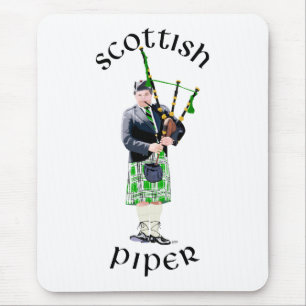 Herren Pfeifer in grüner Kilt Mousepad