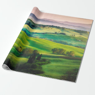 Herrliche Grüntöne in der Landschaft und mit Licht Geschenkpapier