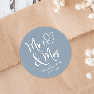 Herrn und Frau Dusty Blue Hochzeit Runder Aufkleber