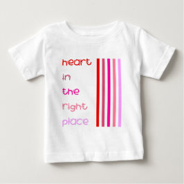 Herz am rechten Ort Baby T-shirt