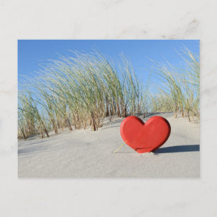 Herz am Strand Postkarte