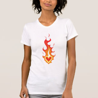 Herz auf Feuer-Tätowierung T-Shirt