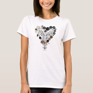 Herz der Knöpfe und der Reben T-Shirt