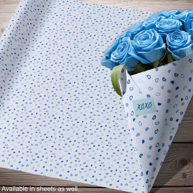 Herz - dunklere Blues auf hellblau - Rollen Geschenkpapier (Hearts - 1Dark Blue on Light Blue - Rolls Wrapping Paper-Roses-by Leapfroglisics Shop)