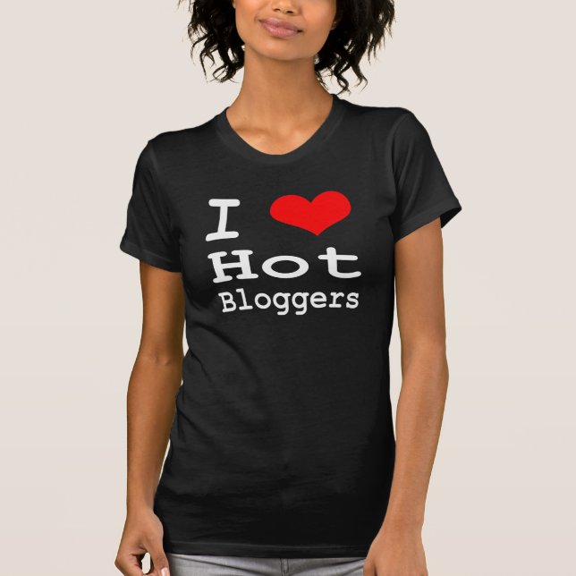 Herz I heiße Bloggers (Schwarzes) T-Shirt (Vorderseite)