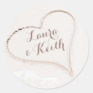 Herz in Sand Beach Hochzeit Runder Aufkleber