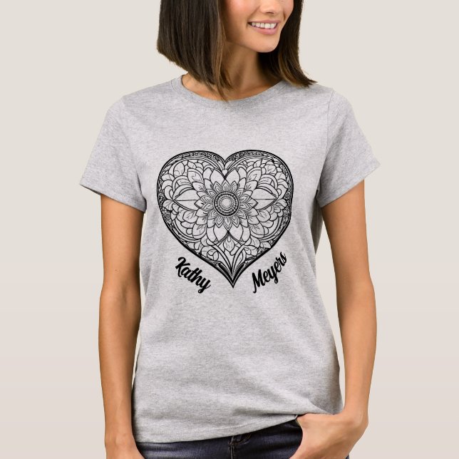 Herz mit Ornamenten T-Shirt (Vorderseite)
