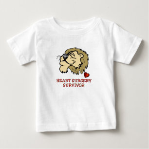 Herz-Operations-Überlebend-Löwe Baby T-shirt