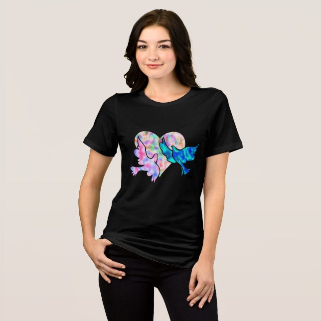 Herz umgeben von Tauben Tri-Blend Shirt (Vorderseite voll)