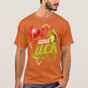 Herz und Kleeblatt Liebe und Glück am St. Patricks T-Shirt
