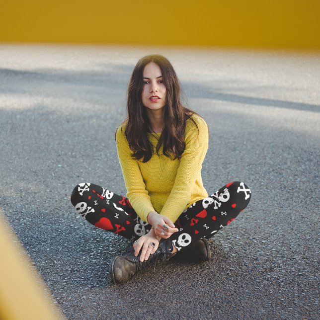 Herz und Kreuz Capri Leggings (Von Creator hochgeladen)