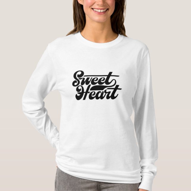 Herzdesign für T - Shirt. T-Shirt (Vorderseite)
