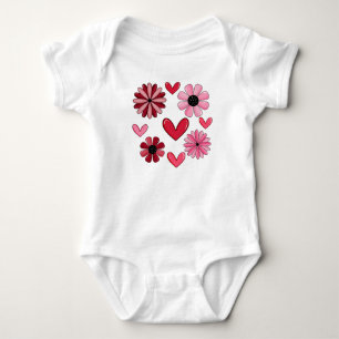 Herzen und Blumen Baby Strampler