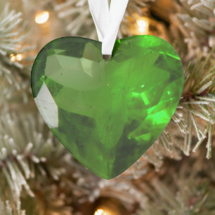 Herzförmiger Smaragd Ornament