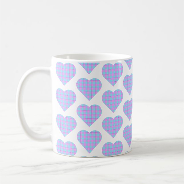Herzförmiges Karomuster in Hellblau und Rosa Kaffeetasse (Links)
