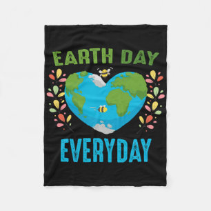 Herzgestalteter Earth Day Alltägliche Bienen Welt- Fleecedecke
