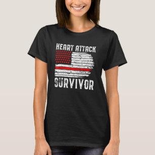 Herzinfarkt-Überlebender Vintage-Amerikanische Fla T-Shirt