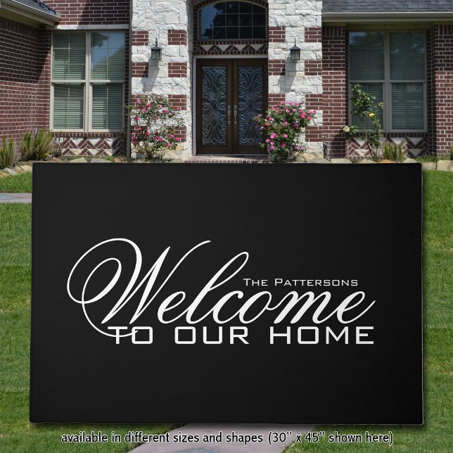 Herzlich willkommen bei der Familie Doormat Einfac Fußmatte (Add a touch of simple elegance to your entryway with this beautiful personalized welcome mat.)