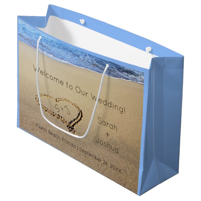Herzlich Willkommen in Sand Beach Hochzeit in Urla Große Geschenktüte (Vorderseite Schrägansicht)
