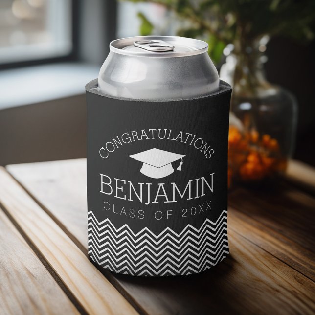 Herzlichen Glückwunsch Graduate Abschluss CAN EDIT Dosenkühler (Personalized can cooler with a place to add a name or other custom text - graduation theme)