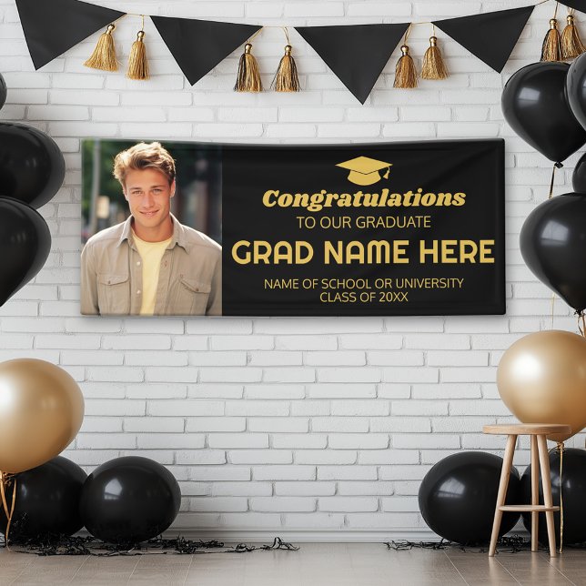 Herzlichen Glückwunsch Graduate mit Foto - Black G Banner (Custom Graduation Banner with Photo and Grad Name)