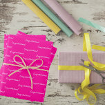 Herzlichen Glückwunsch zum Geburtstag von Hot Pink Geschenkpapier Set<br><div class="desc">Eine trendige,  Party umhüllende Papierfolie. Ein hellrosa Hintergrund,  weißer Text. Text: Herzlichen Glückwunsch!</div>