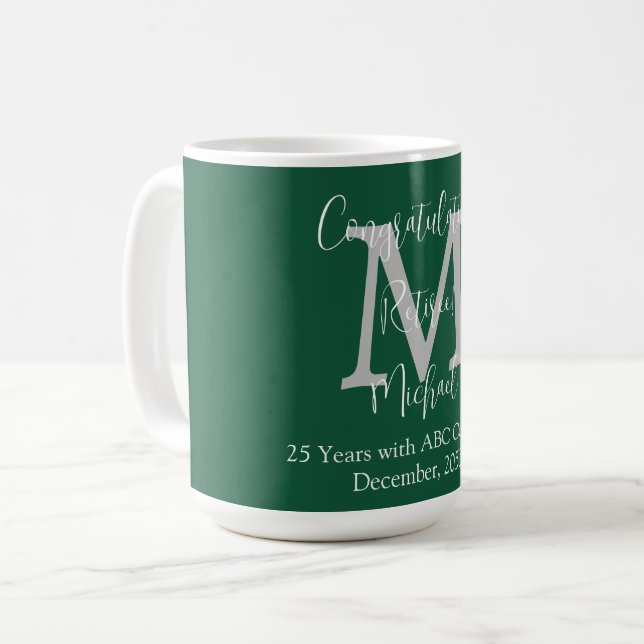 Herzlichen Glückwunsch zur Pensionierung, Monogram Kaffeetasse (Vorderseite Links)
