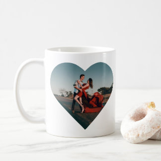 Herzliches Foto mit Lila und roten Lieben Kaffeetasse