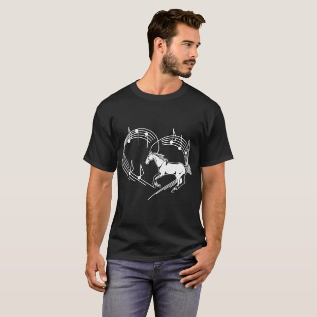 Herzschlag-betrügt arabischer PferdeLiebe-Rhythmus T-Shirt (Vorne ganz)