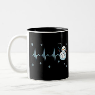 Herzschlag Krankenpfleger Schneemann Weihnachten Zweifarbige Tasse