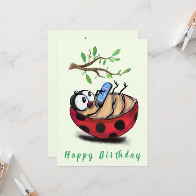 Heureux Ladybug avec téléphone drôle carte d'anniv (Devant/Arrière en situation)