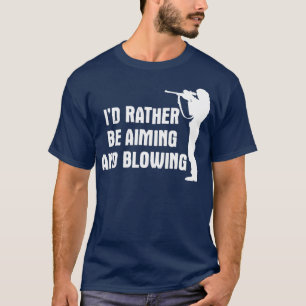 Heuschnuppe, die die Jagd auf Mädchen macht, ist e T-Shirt