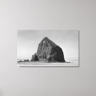 Heuschober-Felsen am Kanonen-Strand, Leinwanddruck