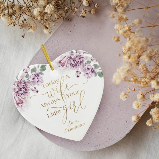 Heute eine Ehefrau immer Ihre kleine Mädchen Viole Keramik Ornament (Today a Wife Always Your Little Girl Violet Floral Ceramic Ornament)
