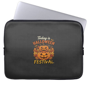Heute ist Halloween-Festival Gestapelte Kürbisse S Laptopschutzhülle
