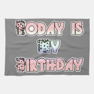 Heute ist mein Geburtstag Baby Pink Art Print Handtuch