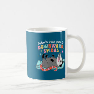 Heutige Yoga-Pose Downward Spiral Kunstwerk Kaffeetasse