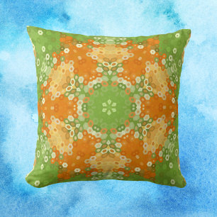 Hex Mandala Green und Orange Kissen